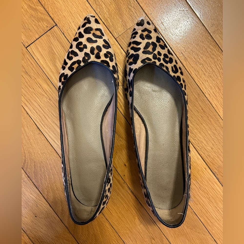 Steven Leopard Flats w Pointed Toe; size 7.5